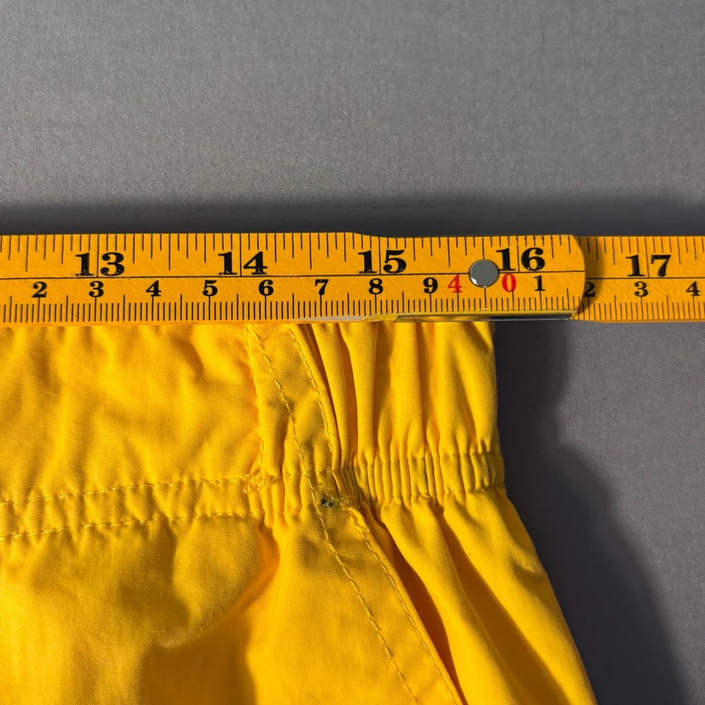 Beacon Point USA Mens M Cargo Swim Trunks Yellow Mesh 6 Pocket Board Shorts - Picture 6 of 7